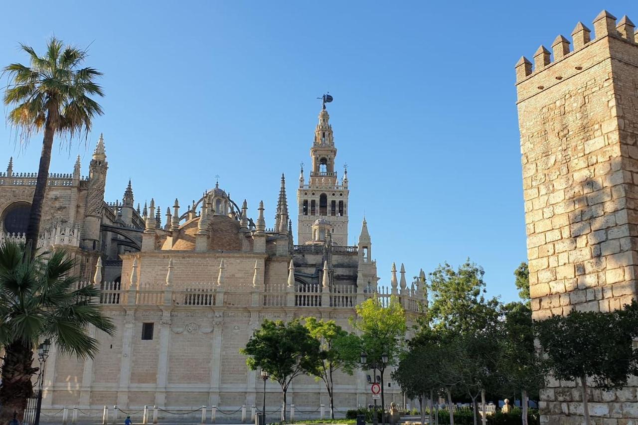 Mara Arenal Sevilla Buitenkant foto